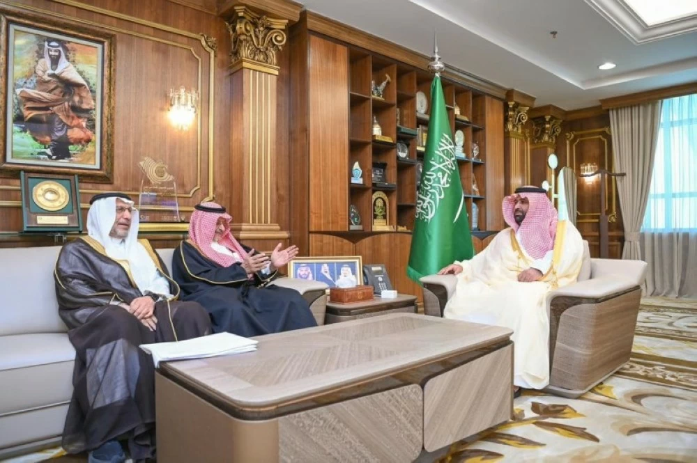 أمير جازان ونائبه يطلعان على جهود الجمعية السعودية للتوحد – أخبار السعودية 2611872.webp