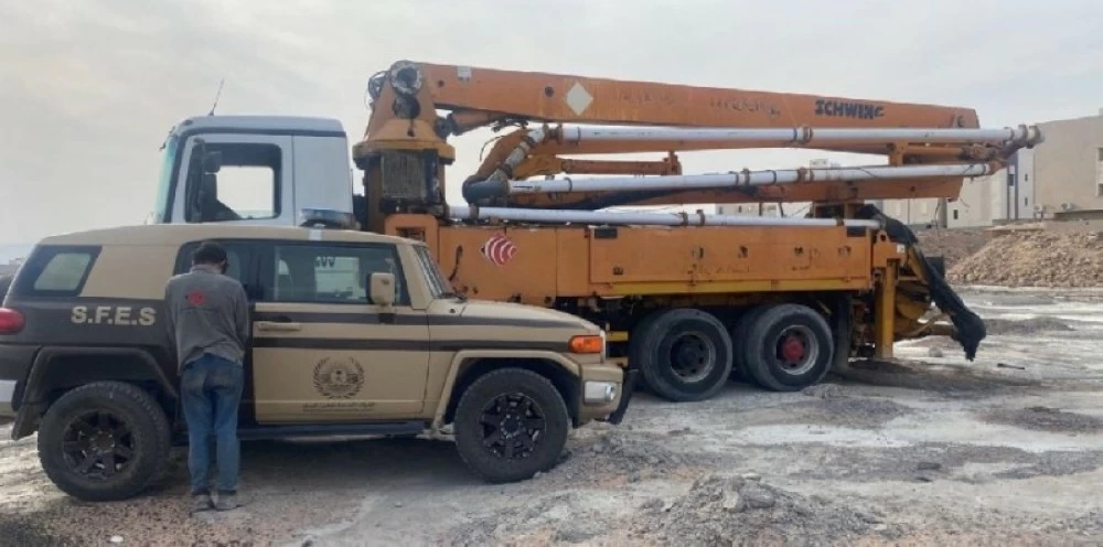 ضبط مقيم لتلويثه البيئة بتفريغ مواد خرسانية – أخبار السعودية 2615662.webp