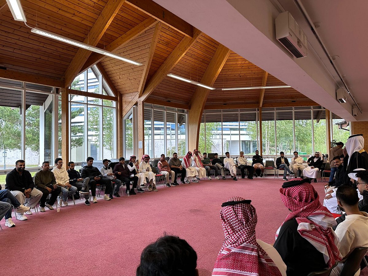 80a0f821 6d6f 42c5 946d 135e230488cc