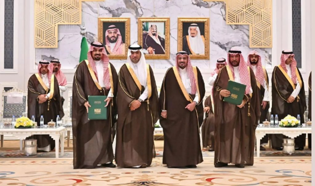 أمير القصيم يرعى توقيع اتفاقيات شراكة مجتمعية بأكثر من 55 مليون ريال ajel2F2025 11 032F6qb22ioh2FCapture