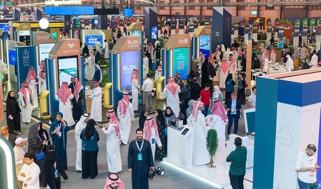 ملتقى «بيبان 2025» يشهد حضورًا لافتًا وسط تفاعل رواد الأعمال والجهات الداعمة ajel2F2025 11 072F7eaxr6192FIMG20251107172517