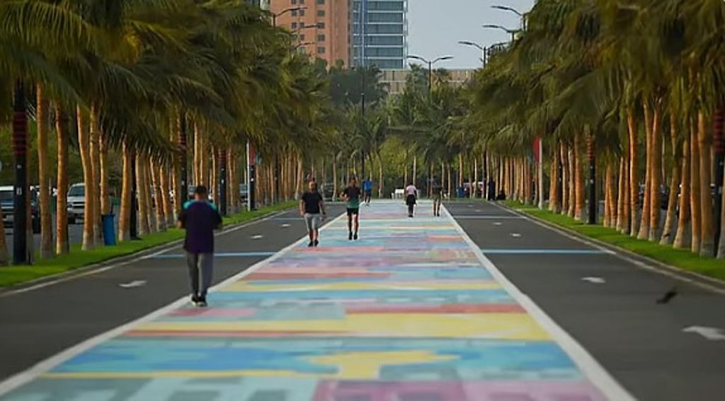 خالد النمر: المشي المنتظم يقلل خطر الإصابة بجلطات القلب ajel2F2025 11 072Ffv0xnuis2FD8A7D984D985D8B4D98A