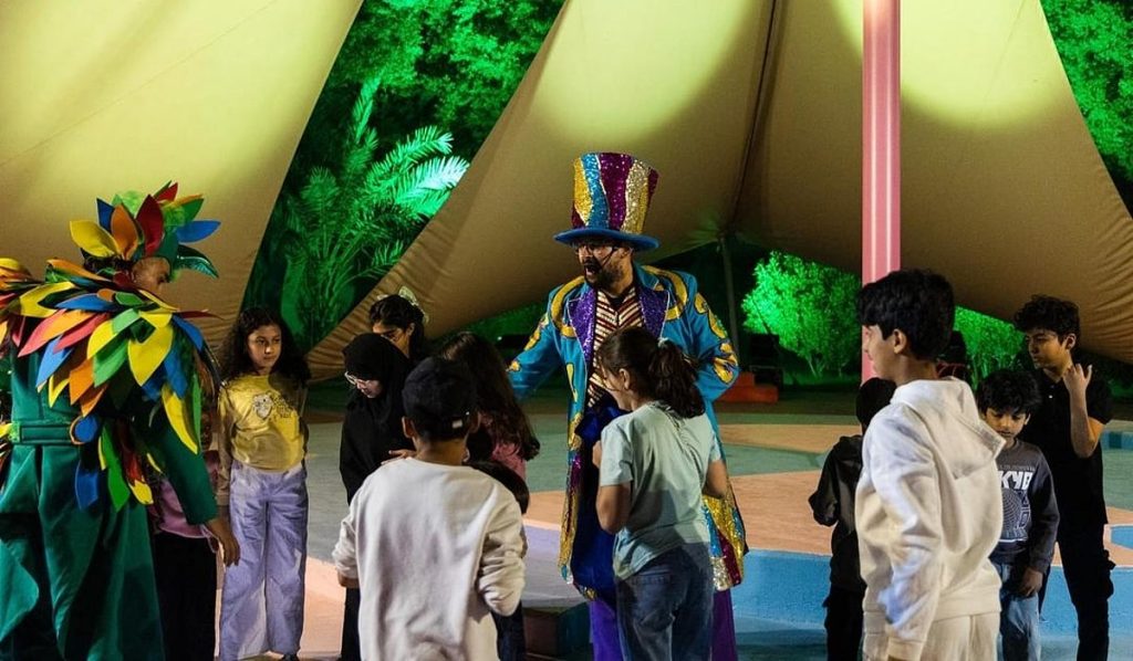 أنشطة ترفيهية وعروض تفاعلية للأطفال ضمن فعاليات «انسجام عالمي» في الرياض ajel2F2025 11 072Fv763gxvp2FIMG20251107211218