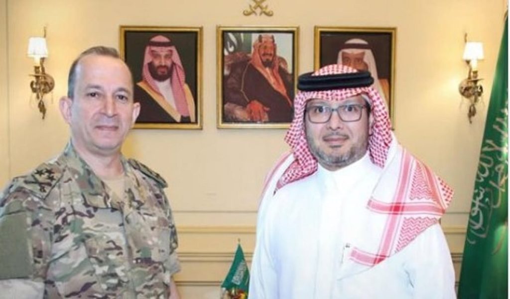 السفير السعودي ببيروت يلتقي قائد الجيش اللبناني لبحث المستجدات والأمن في الجنوب ajel2F2025 11 072Fzm3rf41z2FD8A7D984D8B3D8B9D988D8AFD98AD8A9 D988D984D8A8D