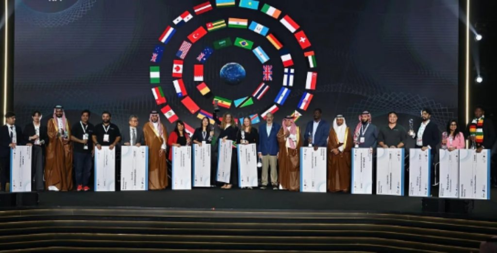 وزير التجارة يتوّج الفائزين بكأس العالم لريادة الأعمال في ملتقى بيبان 2025 ajel2F2025 11 082Fwa3fdtva2FCapture