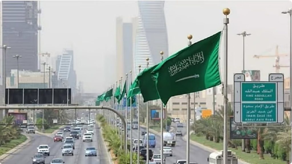 ajel2F2025 11 102F0pm9e81a2Fajel2025 11 06qsump4moD8B7D982D8B3 5.avif