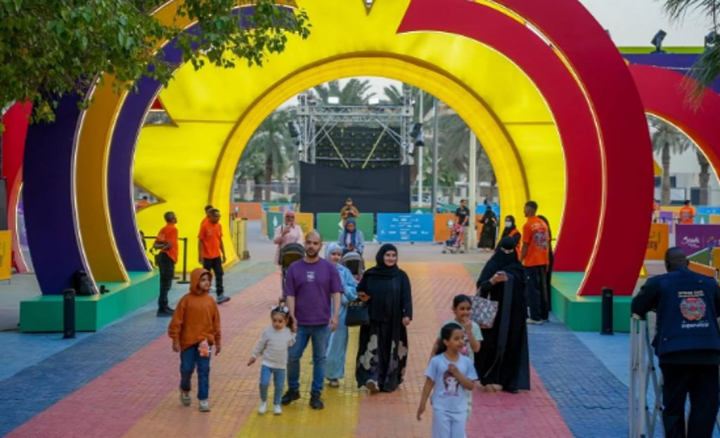 إقبال كبير على أولى ليالي "أيام الثقافة المصرية" ضمن مبادرة "انسجام عالمي 2" ajel2F2025 11 102Ftdk80qtx2FCapture