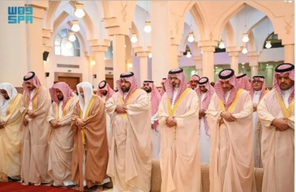 ajel2F2025 11 132Fyc917wn52F701