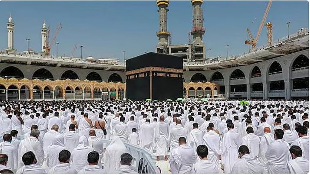 متحدث «الحج والعمرة»: تعديلات نظام مقدمي خدمة حجاج الخارج تعزّز الجودة واستمرارية الخدمة ajel2F2025 11 162Fma7tnzy12FD8A7D984D8ADD8ACD8A7D8AC D988D8A7D984D983D8B9D