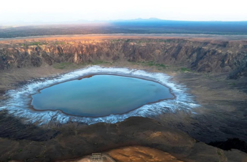 ajel2F2025 11 172Fhuajpqox2FCapture