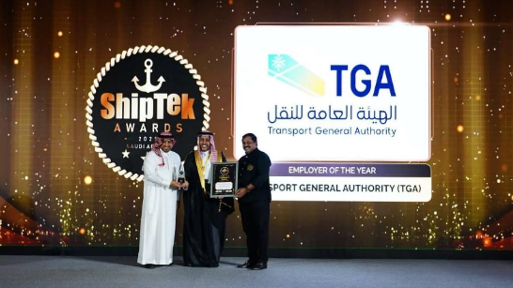 ajel2F2025 11 192Foqvzunn72FCapture