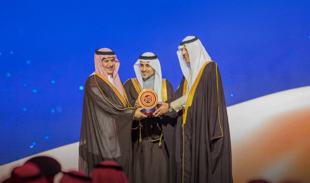 «البيئة والمياه والزراعة» تحصد جائزتين وطنيتين في إدارة المخاطر وتعزيز الصمود ajel2F2025 11 252Fnw8mahne2FScreenshot 2025 11 25 092529