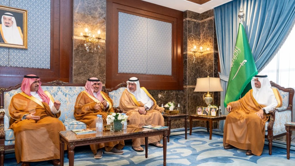 ajel2F2025 11 262F2kvnx0622FD8B3D8B1D98AD8B9 D8A3D988D984