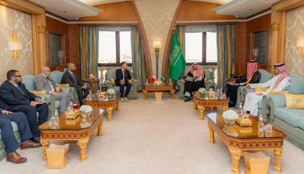 ajel2F2025 11 262Faetykewd2FCapture