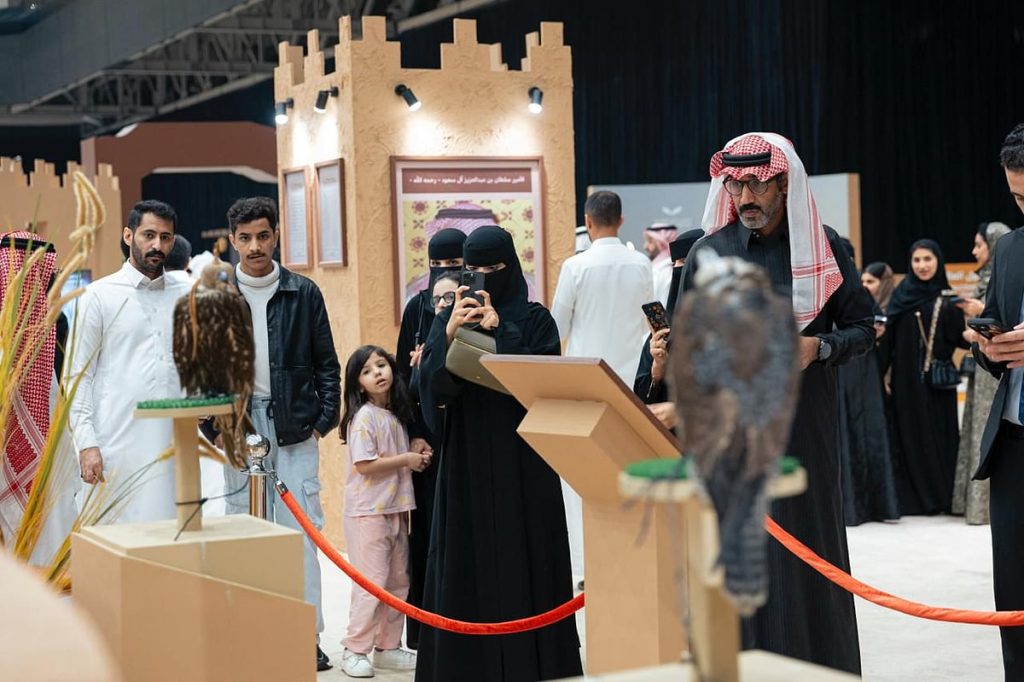 كأس نادي الصقور 2025 يحفظ ذاكرة الصقاقير في متحف شلايل ajel2F2025 11 282Fnb9buce32F9e2d23bc 5cf4 45e5 8516 7303e5eafd1a