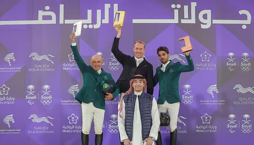 ajel2F2025 11 292Fyzb10dar2FCapture