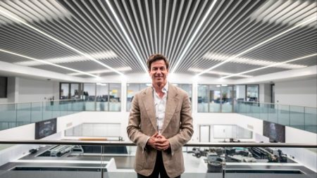 https3A2F2Fd1e00ek4ebabms.cloudfront.net2Fproduction2F1b8a200b bf2e 463d b7aa 7b4e3e64f523