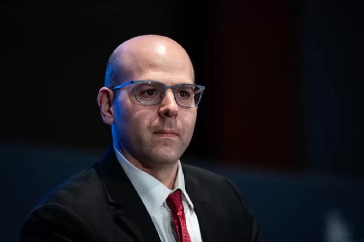 أدلى عضو بنك الاحتياطي الفيدرالي الأكثر إثارة للجدل ببيان حول العملات المشفرة 0a4ddb057bd2f850a42c46dfdd3cfe2bf0fc07f9