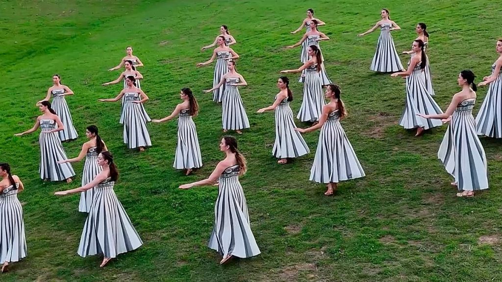 يوم في حياة كاهنة حفل الإضاءة الأولمبية 1200x675 cmsv2 1572c6b6 2f4f 5c8f a3d5 b032bbb3e7f1 9556688