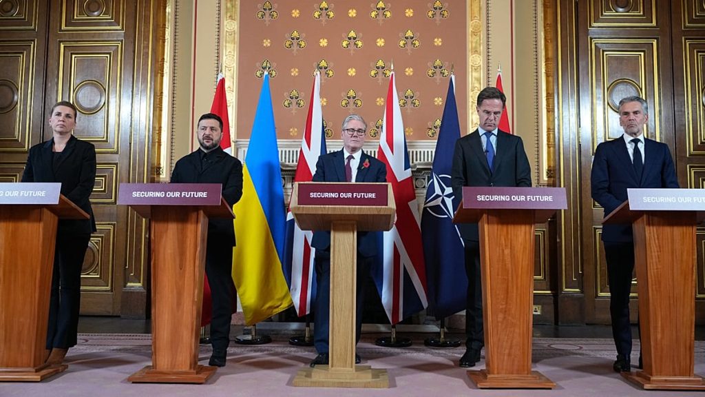 تشير فون دير لاين إلى الدفع باتجاه انضمام أوكرانيا إلى الاتحاد الأوروبي في الوقت الذي تعرقل فيه روسيا المحادثات بزعم الهجوم 1200x675 cmsv2 613d8605 3649 584c 9335 bbe607ca031e 9582639