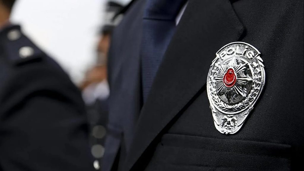 وفاة ضابط شرطة تركي متأثرا بجراحه التي أصيب بها في مداهمة مخدرات بإسطنبول 1200x675 cmsv2 aafa8a67 90b5 5e61 893f fc0d2180a34d 9575973