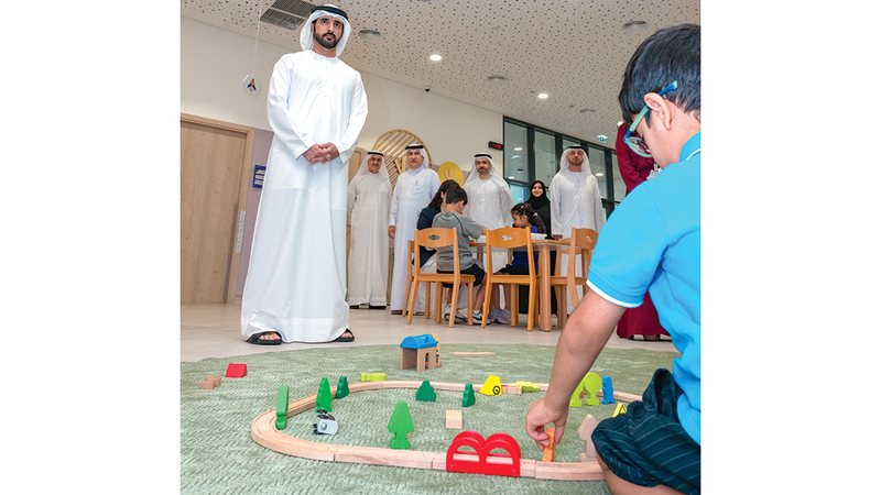 حمدان بن محمد: صناعة المستقبل المشرق تبدأ من مقاعد الدراسة 1764988713 image