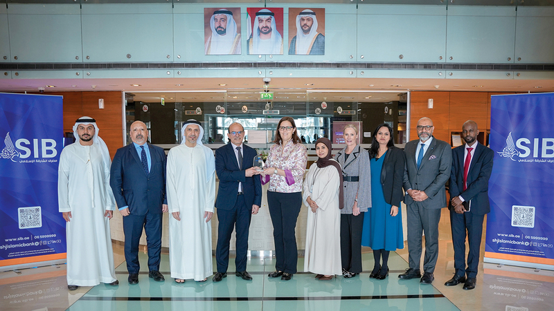 «الشارقة الإسلامي» ينال «جائزة التميز في العمليات المرموقة» 1765760514 image