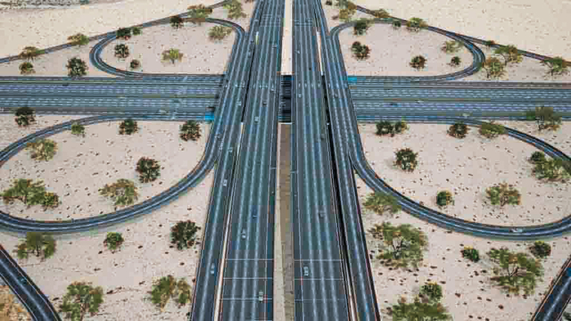 «طرق دبي» تطور تقاطع شارع زايد بن حمدان مع شارعَي العوير والمنامة 1765772283 image
