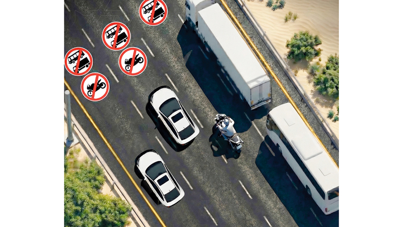 30 ألف مخالفة في الشارقة لعدم الالتزام بالمسارات المخصصة 1765844172 image