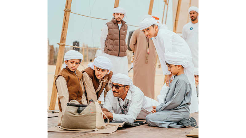 «مخيم غمران» يعيد إحياء قِيَم زرعها الأجداد 1765852240 image