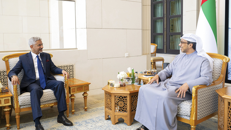 منصور بن زايد يستقبل وزير الشؤون الخارجية الهندي 1765853758 image