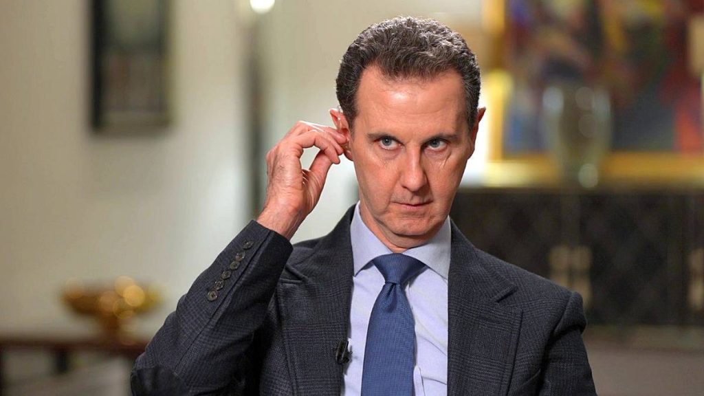 بوتين يراه شخصية هامشية.. بشار الأسد يعود إلى مقاعد الدراسة في طب العيون 1765896832 image