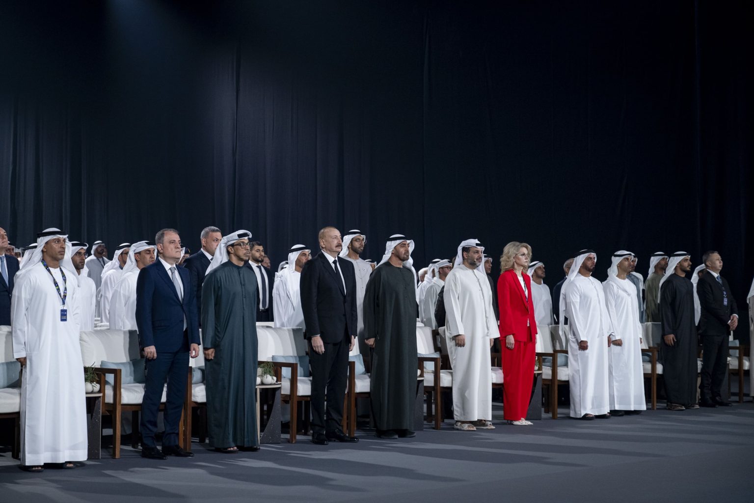 رئيس الدولة يفتتح “دورة ألعاب المستقبل 2025” في أبوظبي 1765990268 image