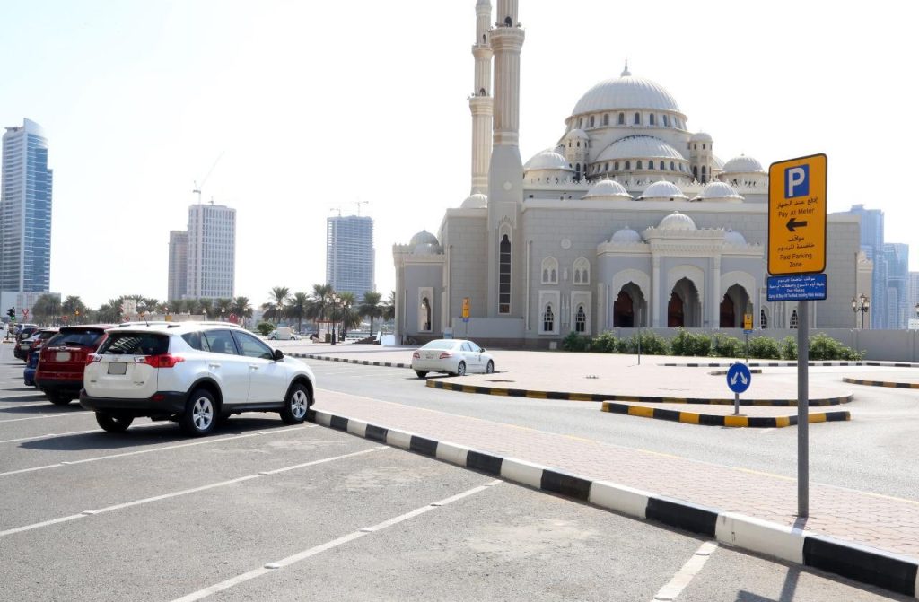 إعفاء مستخدمي المواقف العامة في الشارقة من الرسوم حتى غدٍ الجمعة 1766076980 image