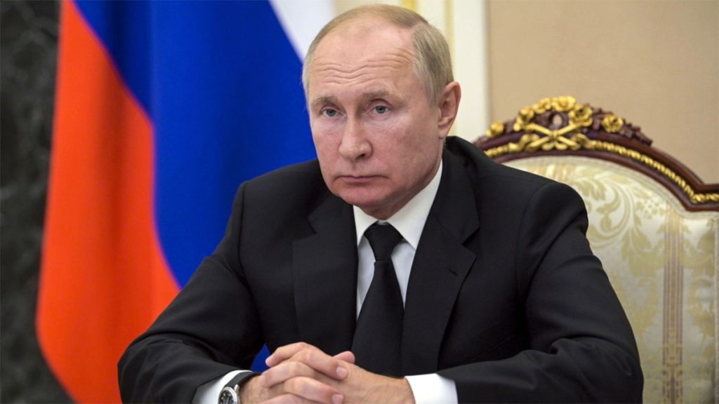 بوتين يوقع قانونا يحظر تنفيذ قرارات المحاكم الأجنبية في روسيا 1766996166 image