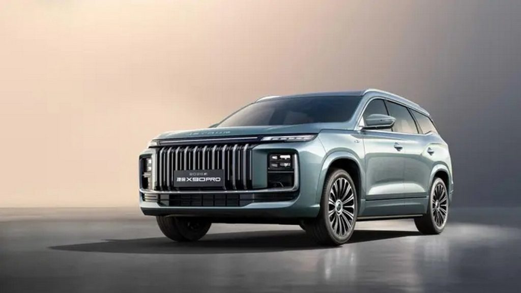 جيتور تضرب من جديد: سيارة فاخرة وشرسة في آن واحد 1767100293 image