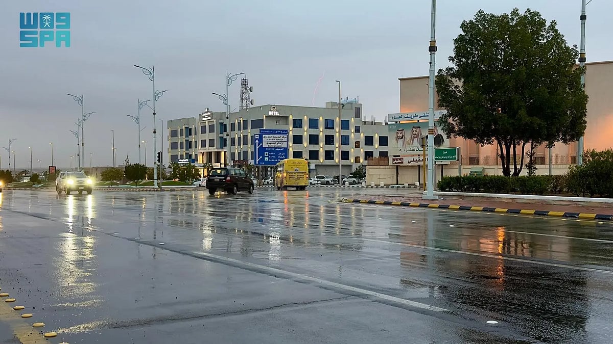 الضباب يغطي سماء عرعر وأمطار على محافظة طريف بالحدود الشمالية 2 L98lyHiQ2D63ba9d641srmdFAS2rmGGCTVLhPCsW.webp