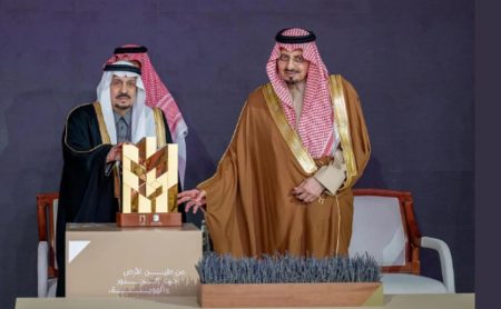 ajel2F2025 12 032Fy6299a672FCapture