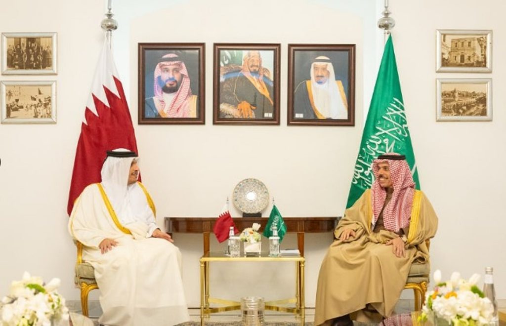 وزير الخارجية يستقبل نظيره القطري ويرأسان اجتماع اللجنة التنفيذية للمجلس التنسيقي بين البلدين ajel2F2025 12 042Faypsnl3j2FD988D8B2D98AD8B1 D8A7D984D8AED8A7D8B1D8ACD98AD