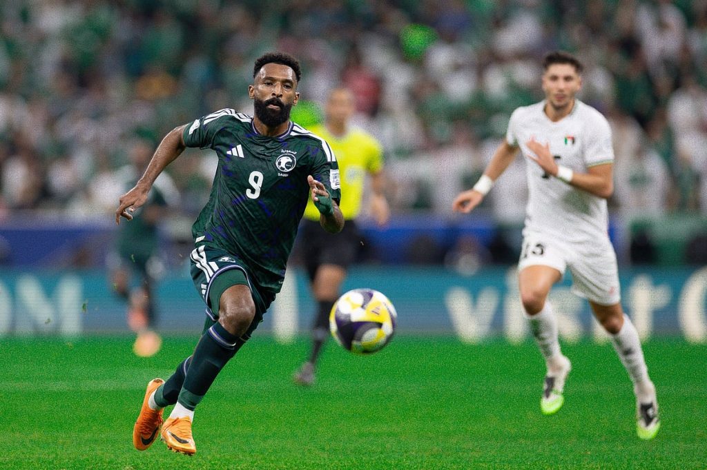 بعد تأهل الأخضر لنصف نهائي كأس العرب.. تأجيل الجولة العاشرة من دوري روشن ajel2F2025 12 112Fiu3w6fbe2FG76DgVzW8AEyX