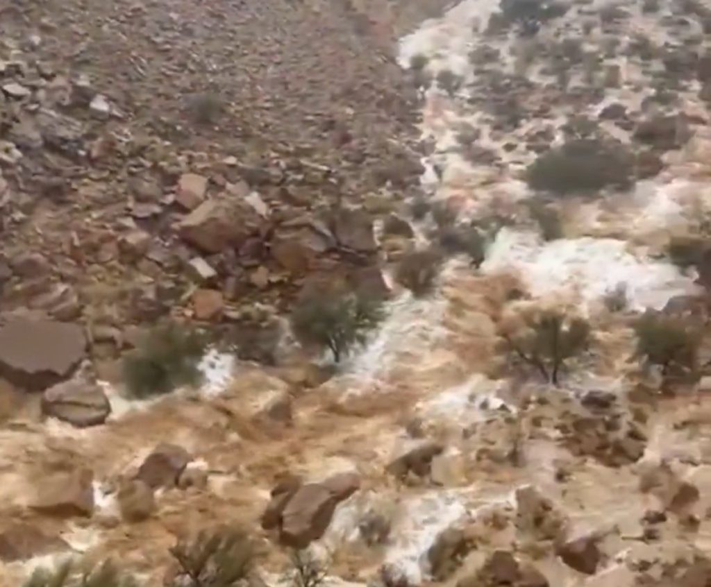 جريان قوي لشلالات الداهنة بين المجمعة وشقراء في الرياض ajel2F2025 12 152Fz8cmzvfj2FD8A7D984D985D8ACD985D8B9D8A9