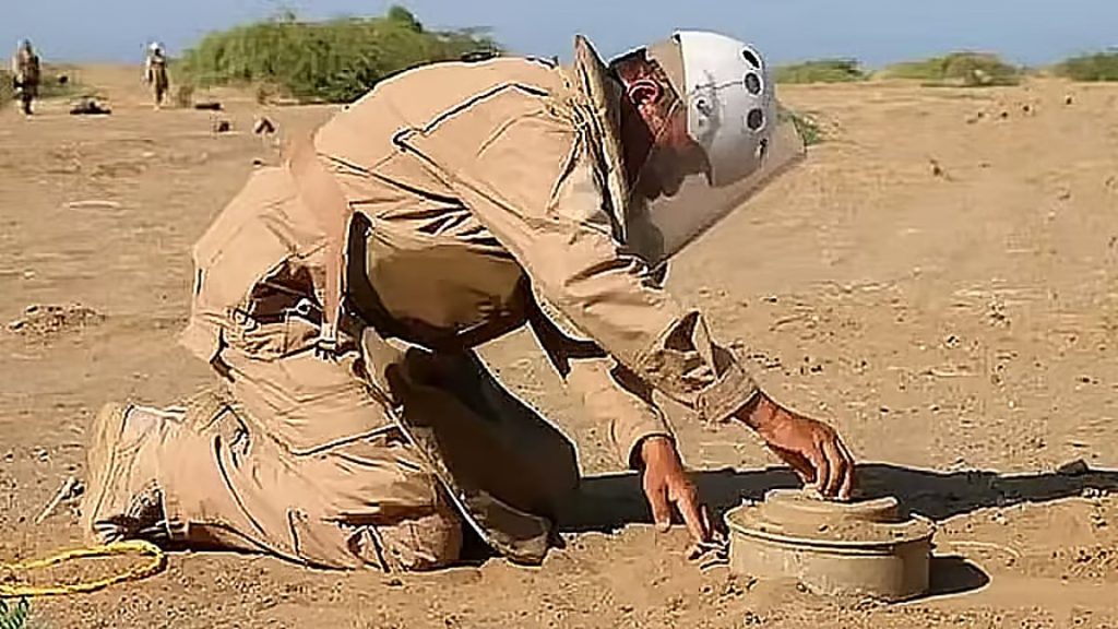 «مسام» ينزع 699 لغمًا من الأراضي اليمنية خلال أسبوع ajel2F2025 12 162F1yky3im22FD985D8B3D8A7D985 D985D8B3D8A7D985.avif