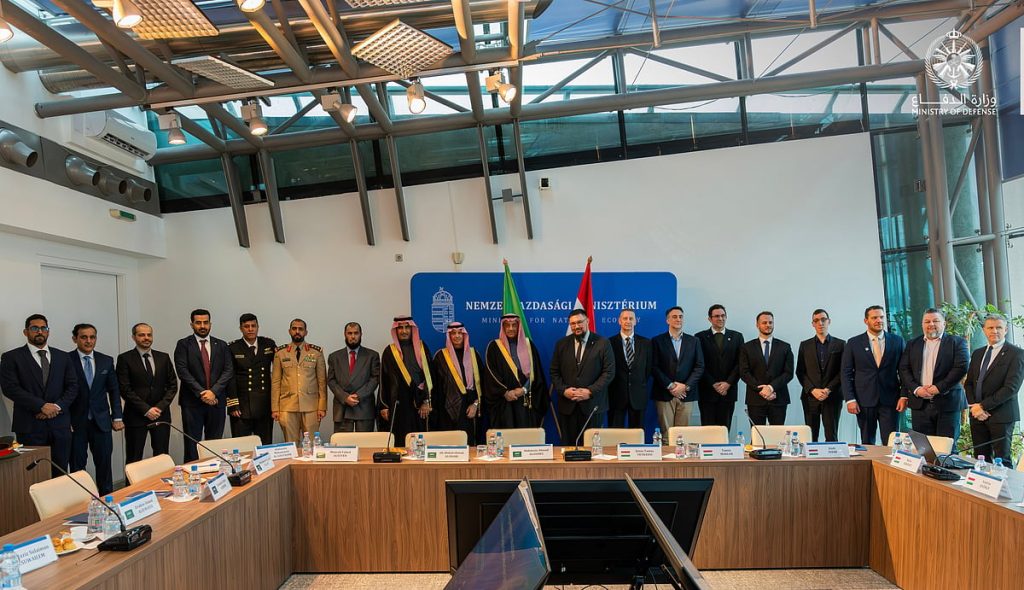 وفد من وزارة الدفاع يزور المجر لبحث فرص التعاون العسكري ajel2F2025 12 182Fim6s81h92FG8ctTccXcAA0a8L