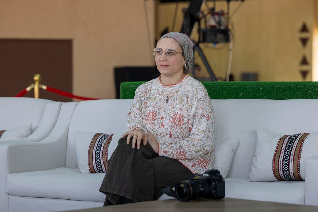 ajel2F2025 12 272F69zeejmk2F702