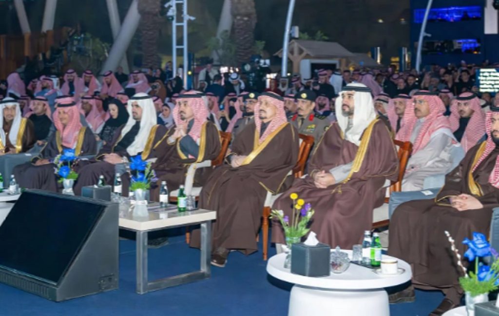 أمير الرياض يرعى حفل افتتاح متنزه "Six Flags مدينة القدية" ajel2F2025 12 292Ffgg1pagr2FCapture