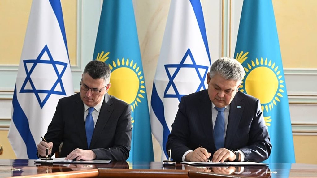 إسرائيل وكازاخستان توقعان اتفاقية بدون تأشيرة لتعزيز السياحة 1200x675 cmsv2 289e01ec da09 51bb 8f7d 260e834eb2bf 9629643