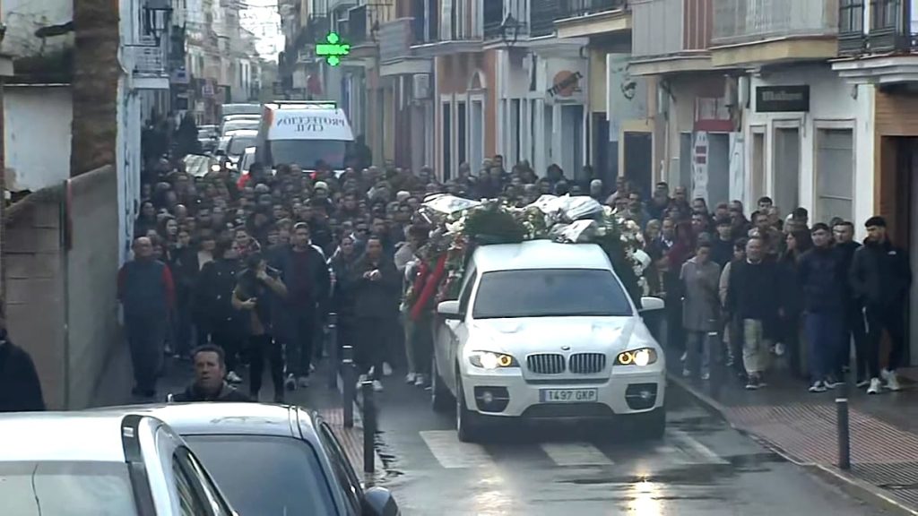 فيديو. تشييع جنازات في الأندلس لضحايا حادث القطار الأكثر دموية في إسبانيا 1200x675 cmsv2 ff7dfc39 2b6e 5def 959c 52c751f26eb0 9622658