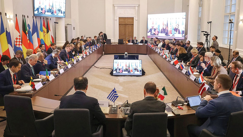 مـيـرتـس يخـفـق في إعادة ألمانيا إلى مركز القوة الأوروبية 1767748201 image