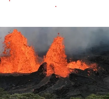 بركان كيلاويا في هاواي يقذف كتلا من الحمم البركانية 1768286193 image