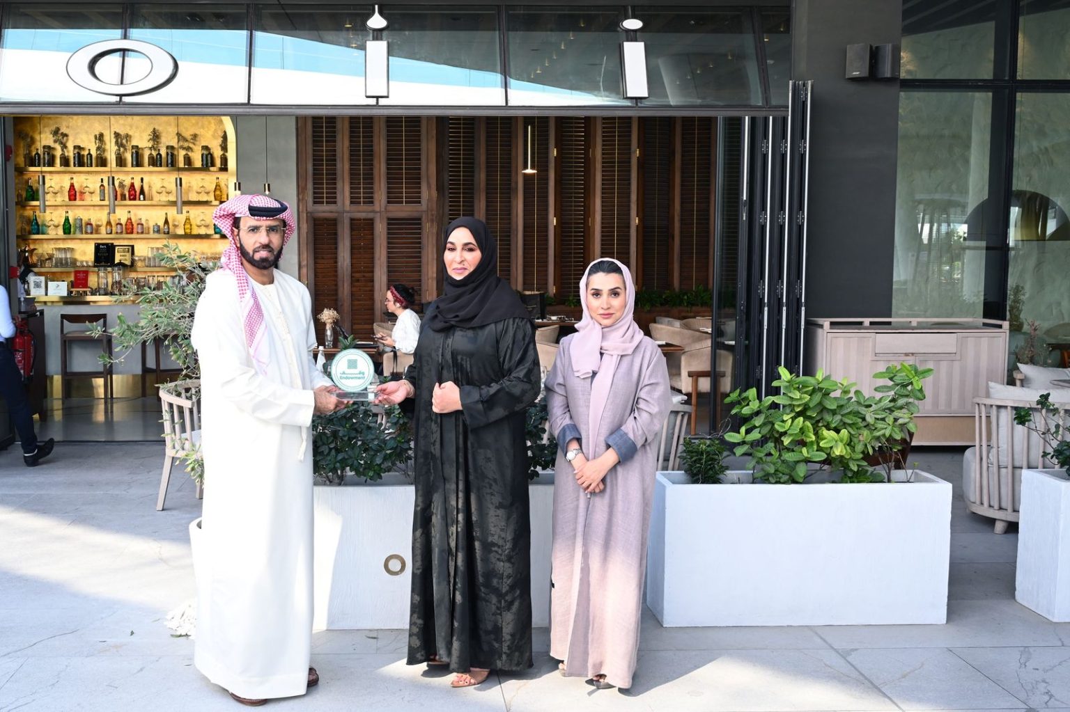 منح مطعم أووي «علامة دبي للوقف» 1769081421 image